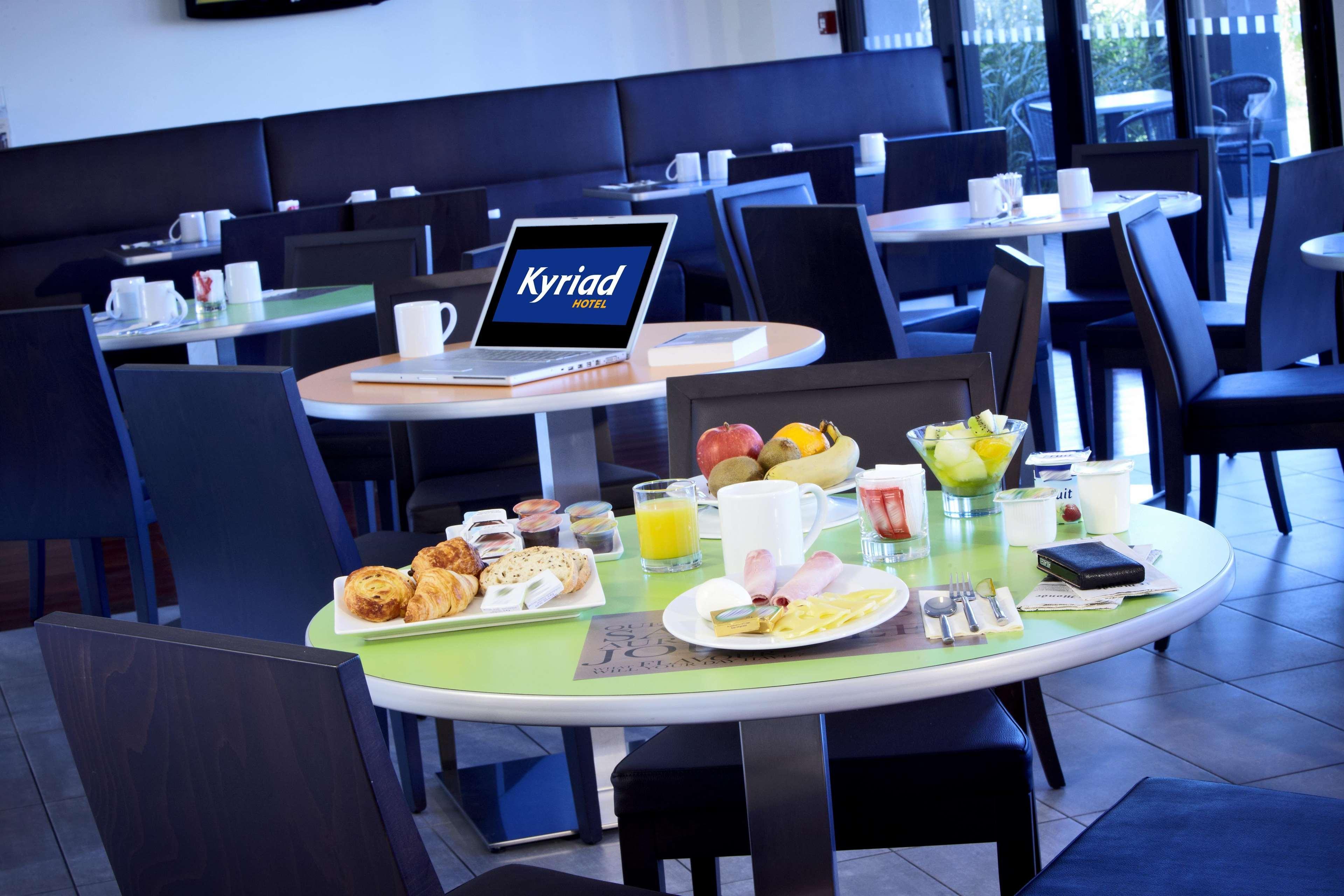 Holiday Inn Express - Marseille Airport, An Ihg Hotel Vitrolles  Exterior foto