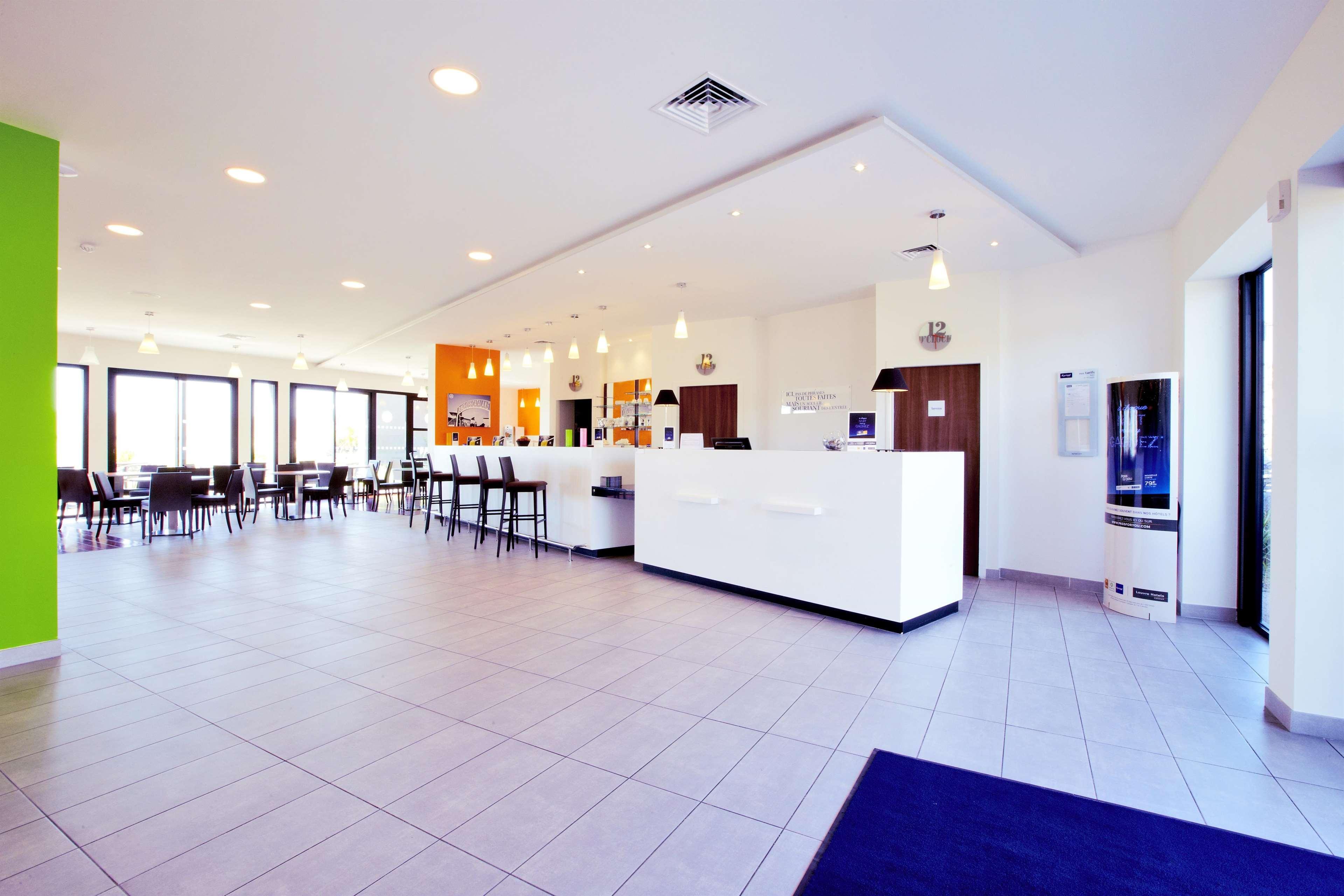 Holiday Inn Express - Marseille Airport, An Ihg Hotel Vitrolles  Exterior foto